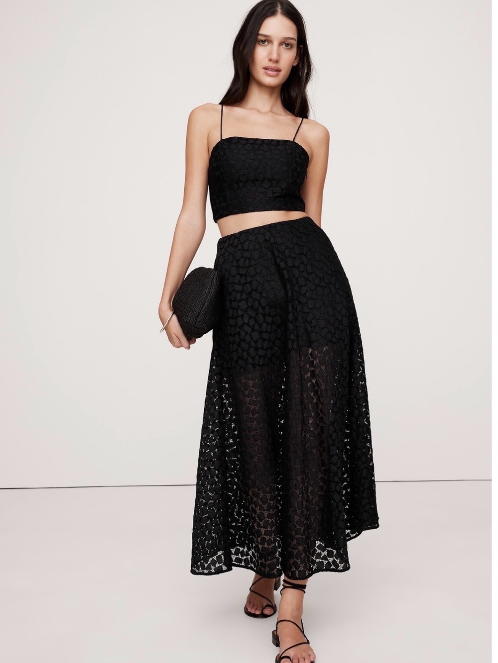 NWT Banana Republic Strappy Geo Lace Cropped Black Top Sz 4.